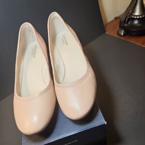 New IN bCole Haan Women's Flats in Light Pink